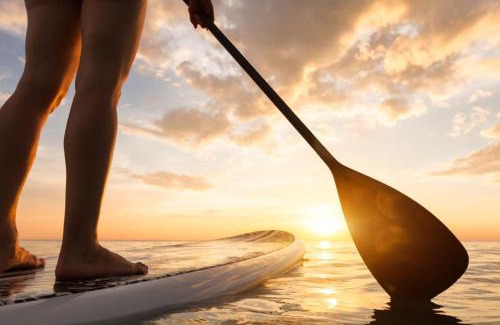 Mayfield House | Family Friendly-Pontoon & SUP Rentals-Sandy Beach!