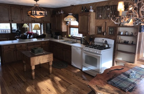 Little Valley Cabin | Family Friendly Property Nestled In An Aspen Grove
