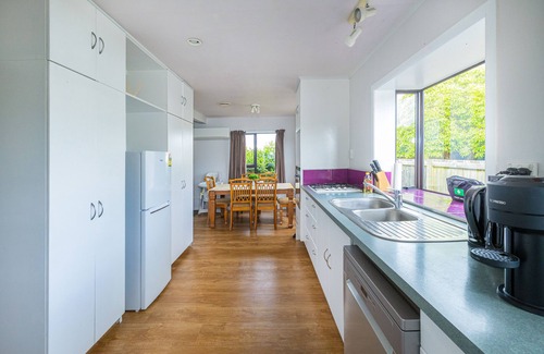 Lynmore House | Family Friendly Quiet, Cozy, Safe Stay in Rotorua+Free wifi759Mbps+Pool Table