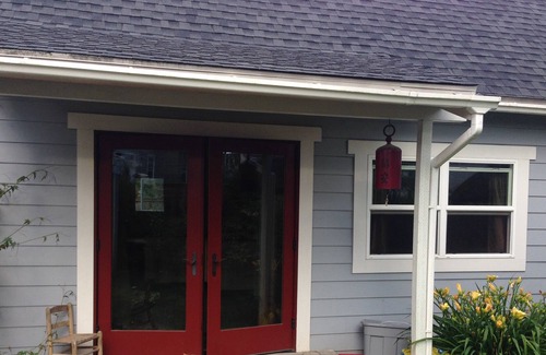 Sellwood-Moreland House | Family-friendly, quiet, clean, feels like home! Beautiful garden!
