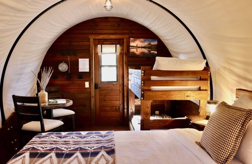 Branson Other | Family-Friendly Ranch Stay in Covered Wagon | Trails & Animals