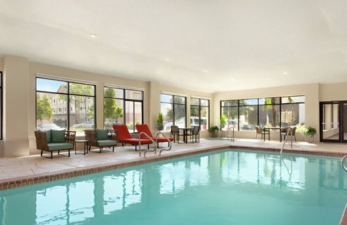 Houston House | Family-Friendly Room! Breakfast & Parking Include