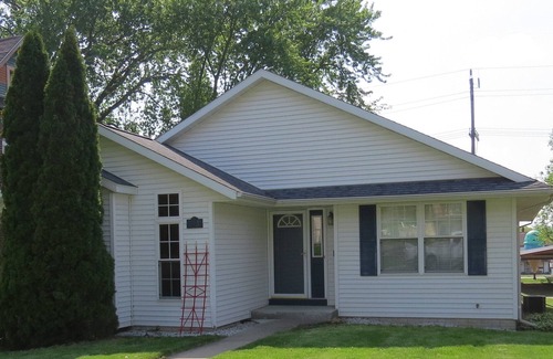 Savanna House | Family Friendly Savanna, IL along the Mighty Mississippi. Rated #1 Small Town