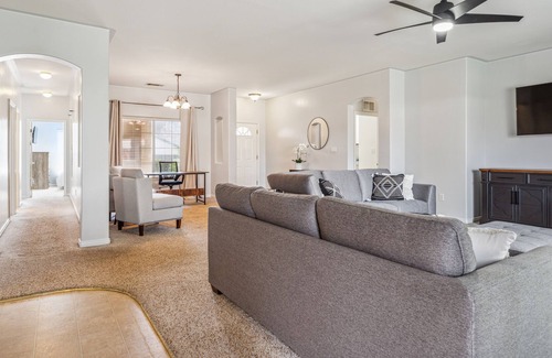 Pumpkin Center House | Family Friendly Stay