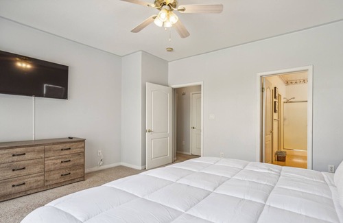 Pumpkin Center House | Family Friendly Stay