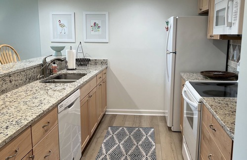 Ocean Ridge House | Family-Friendly Townhome with Resort Amenities Included - 1/2 Mile to Beach