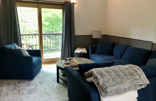 Bromley Mountain House | Family-friendly townhouse