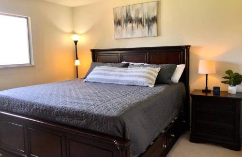 Village Seven House | Family friendly home with hot tub, fire pit, BBQ