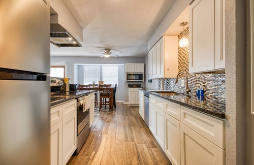 Flour Bluff House | Family-Friendly Beach House in Corpus Christi - Experience Gulf Coast Living!