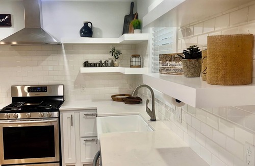 Mount Pleasant House | Family-friendly , charming 4-bedroom home with AC, WiFi and more !