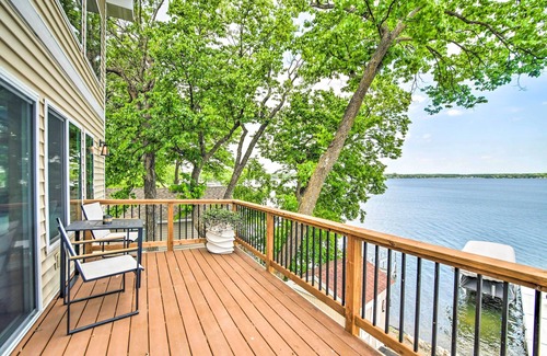 Pelican Rapids House | Family-Friendly Home on Pelican Lake w/Fire Pit