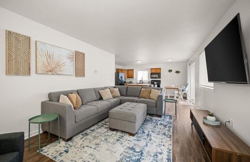 Spokane House | Family Friendly Haven I Renovated & Spacious