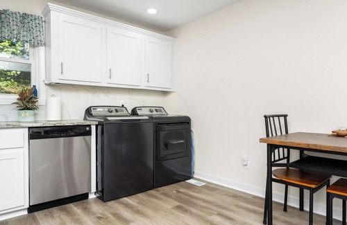 Greenville - Spartanburg House | Family Friendly 3-bedroom house in delightful Travelers Rest with AC, WiFi