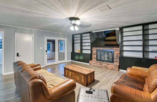 Versailles House | Family-Friendly Versailles House: 12 Mi to UK!