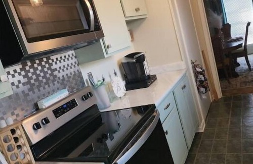 South Memphis House | Family Friendly very quiet neighborhood!