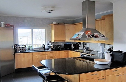 Djursholms Ekeby Villa | Family friendly villa, Quiet area 10 min from Stockholm and 5 minutes from beach
