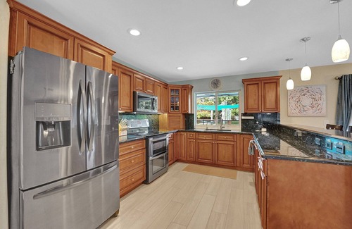 Golfview Harbor House | Family friendly waterfront oasis!
