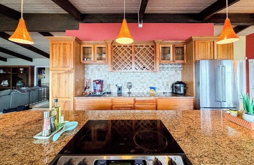 Potlatch House | Family-Friendly Waterfront Escape on Hood Canal – Now with Lower Fall Rates!
