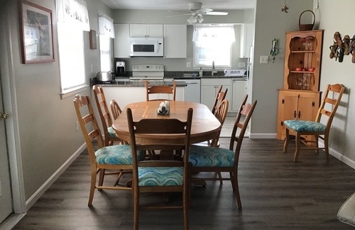 Southend Condo | Family Fun and Relaxation
