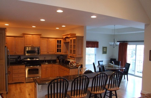 Moneta House | Family Fun and Relaxation: Your Dream Lakehouse Vacation!