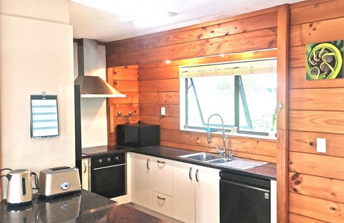Browns Bay House | Family fun at the Beach