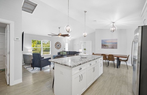 Englewood East House | Family Fun-Relaxing Home w/heated Pool & Game Room