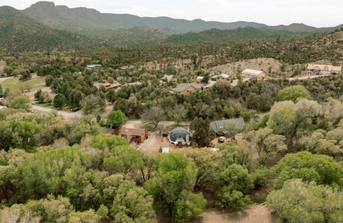Payson House | Family Getaway Foxwood Cottage in Star Valley!
