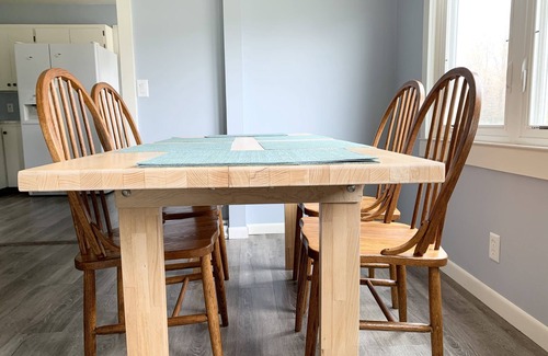 Lake Leelanau House | Family Getaway, Minutes away from Leland, Lake Leelanau, Suttons Bay
