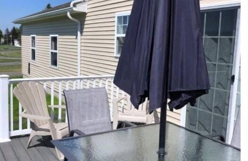 Penn Yan House | Family Getaway near Keuka Lake!