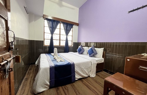 Varanasi House | Family Guest House