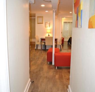 Weequahic House | FAMILY Guest house