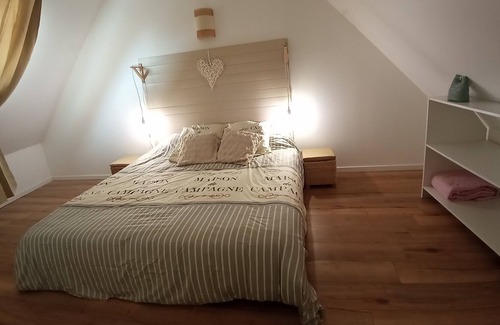 La Chapelle-du-Bourgay House | Family home in the countryside near Dieppe