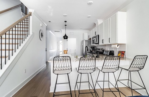 Northeast Raleigh House | Family Haven/1st Floor Suite/20 min drive to Downtown & RDU Airport