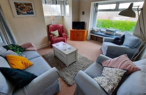 Trevone House | Family Holiday Cottage opposite Trevone Beach.
