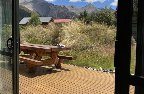 Castle Hill House | Family Holiday home in Castle Hill Village