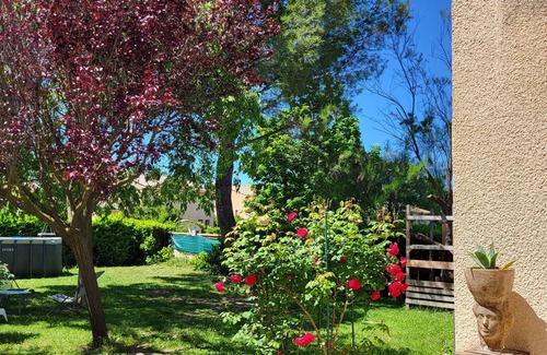 Venelles House | Family home, 10 minutes from Aix-en-Provence, with swimming area