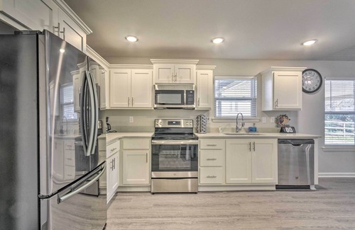 Little Rock House | Family Home ~ 5 Mi to Downtown Little Rock!