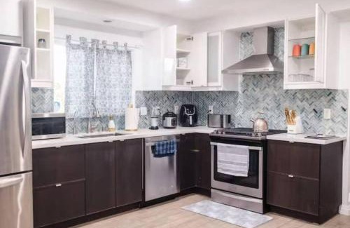 Fullerton House | Family Home by Disney+Knotts, Pool,Game Room