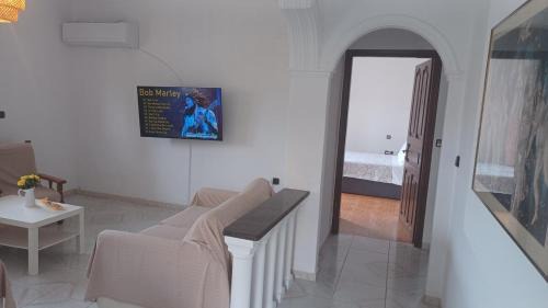 Alepou Apartment | family home