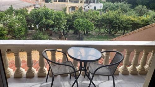 Alepou Apartment | family home