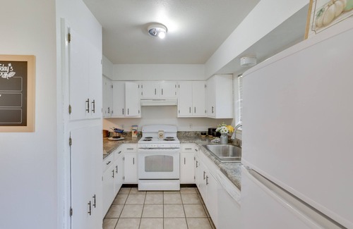 Fort Worth House | Family Home in Fort Worth: Pets Welcome!