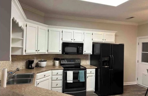 Madison House | Family Home in Madison, Long-Term Stays Welcome!