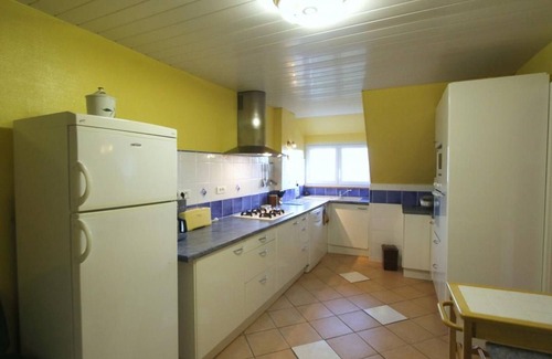 Orbey Cottage | Family home in Orbey, 3 bedrooms, private parking, green space, children's games