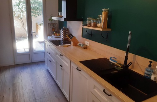 Velaux House | Family home in Provence