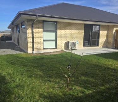 Rolleston House | Family home
