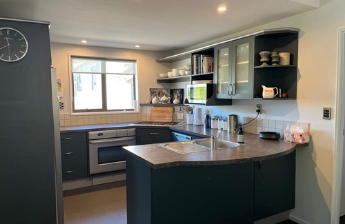 Arrowtown House | Family Home on Inverness - in the heart of Arrowtown!