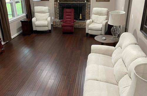 Tuscaloosa House | Family Home, Two Miles From Campus, Three Miles From Bryant-Denny Stadium
