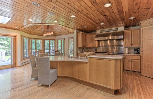 Hancock House | Family Home w/Pool, Yard, Game Room, Deck & More!