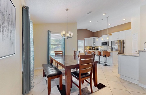Emerald Shores House | Family home with pool, large fenced-in yard, WiFi, central AC - dog-friendly