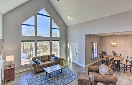 Asheville House | Family Home with Views about 5 Mi to Downtown Asheville!